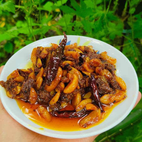 Garlic Pickle (রসুনের আচার)